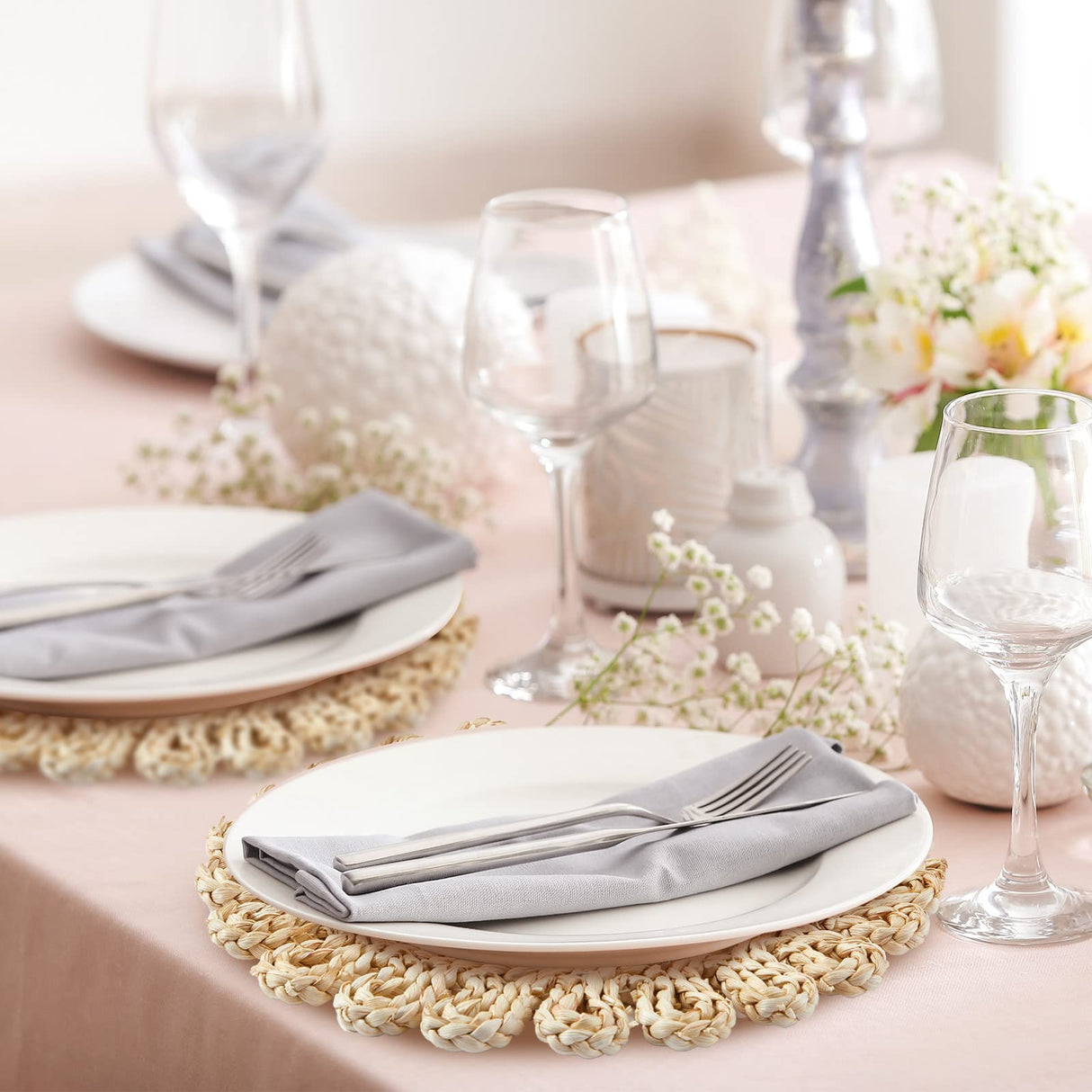 Zopeal 16 Pieces 11 Inches Woven Round Placemats Rattan Chargers Wicker Boho Placemats Natural Braided Table Mats Corn Husk Place Mats Wicker Charger Plates for Wedding(Hollow) Zopeal