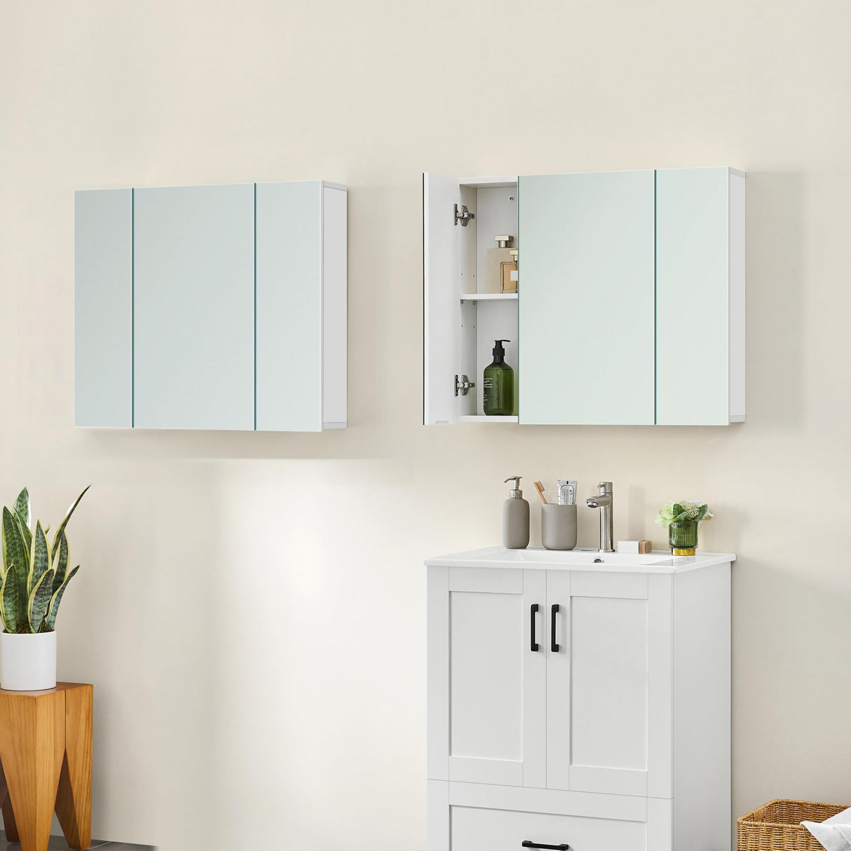 Yaheetech Bathroom Mirror Cabinet with 3 Doors, Wall Mounted Medicine Cabinet with Adjustable Shelf, Storage Cupboard for Living Room, Laundry Room, Mudroom, White Yaheetech