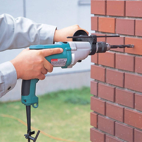 Makita HP2050-R 6.6 Amp 3/4 in. Hammer Drill with Case (Renewed) Makita