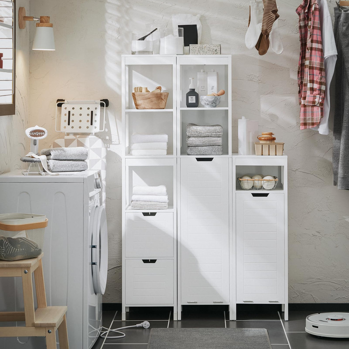 SoBuy Bathroom Slim Tall Cabinet with Removable Laundry Hamper Cupboard Storage Unit Tilt-Out Chest with Shelf, White BZR123-W SoBuy