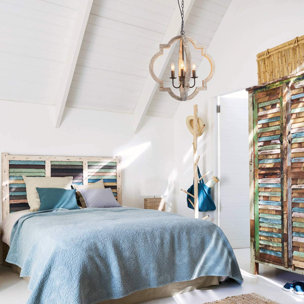 VILUXY Farmhouse Wood Chandelier Geometric Lantern Pendant Light 4-Light for Indoor Kitchen Island Dining Living Room Foyer VILUXY