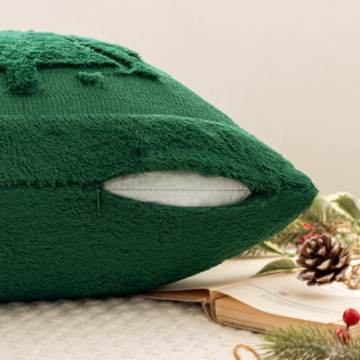 MIULEE Christmas Trees Pillow Covers Set of 2 Decorative Soft Throw Pillows Plush Faux Fur Wool Embroidered Couch Cushion for Holiday Winter Home Decor Chair Sofa Bedroom Living Room,Green 20x20inch MIULEE