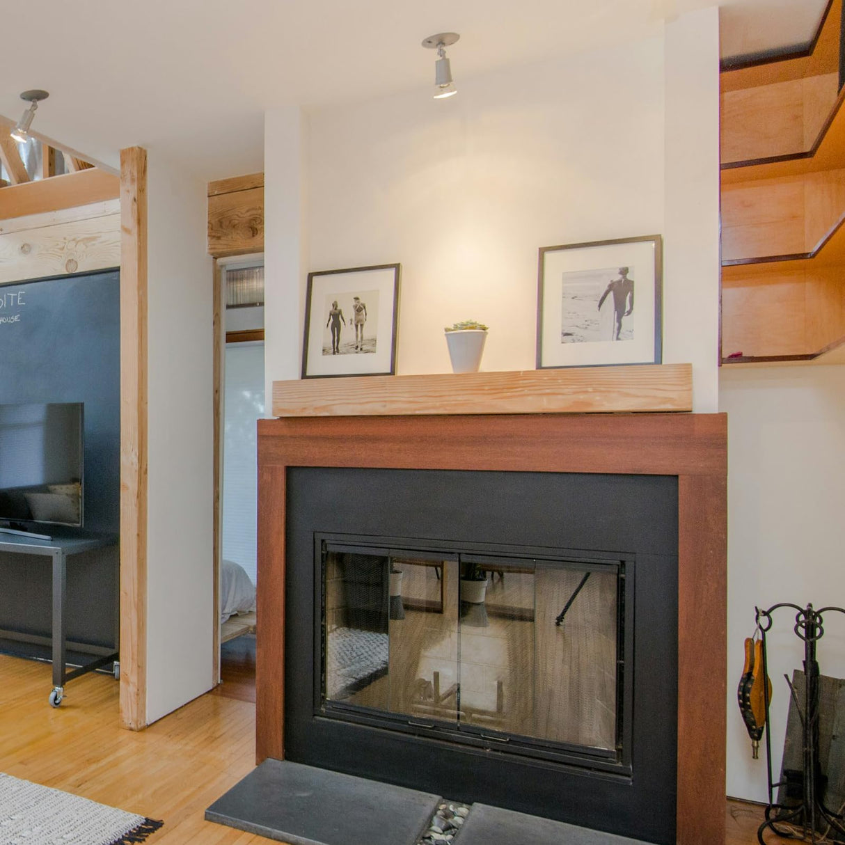 POPRHINO Fireplace Mantel Shelve, Solid Wood Baked Finish Wall-Mounted Floating Shelf for Over Fireplace, Handcrafted Floating Fireplace Mantels with Wooden Bracket, 80 x 8 x 6 Inches, Natural POPRHINO