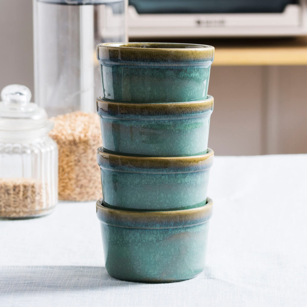 Ramekins 8 oz Oven Safe for Creme Brulee, Souffle Dishes - Ceramic Baking Bowls Set of 4 for Pudding Cups, Custard, Ice Cream, Dips and Appetizers - Light Green HENXFEN LEAD