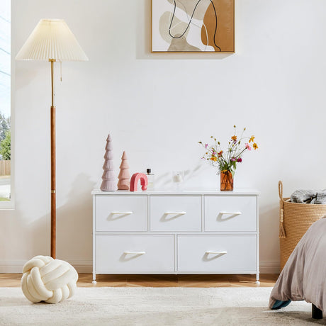 OLIXIS Dresser for Bedroom with 5 Drawers, Wide Chest of Drawers, Fabric Bedroom Dresser with Drawer Organizers, Storage Organizer Unit with Fabric Bins for Closet, Living Room, Hallway, Classic White OLIXIS