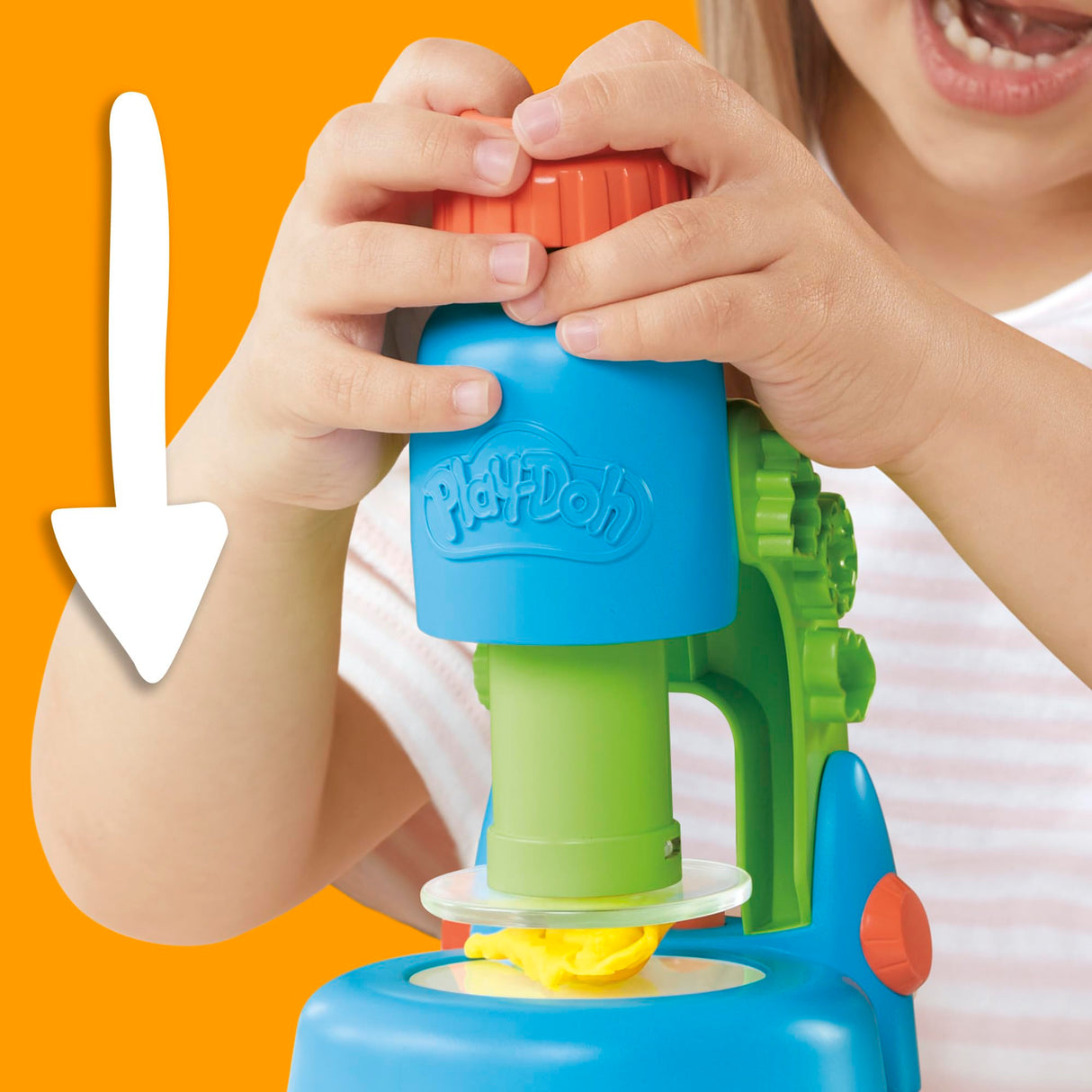 Play-Doh Light & Look Microscope for Kids, Electronic Preschool Toys for Girls & Boys, 9 Accessories & 5 Colors, Back to School Gifts, Ages 3+ Play-Doh