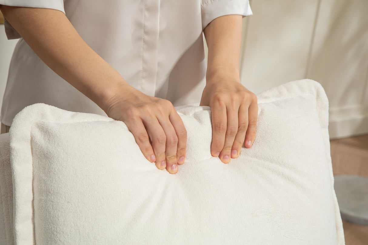 LITVZ Manual Swivel Rocking Recliner for Adults, Small Plush Wall Hugger Reclining RV Chair, 270° Glider Swivel Recliner Chair with Foot Rest for Nursery, Living Room and Small Places (White) LITVZ