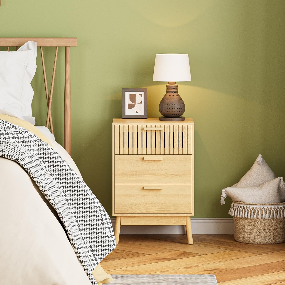 Aobafuir 3 Drawer Dresser for Bedroom, Fluted Nightstand Modern Closet Dressers Chest of Drawers, Wood Oak 3 Drawer Storage Chest for Bedroom, Hallway, Living Room Aobafuir