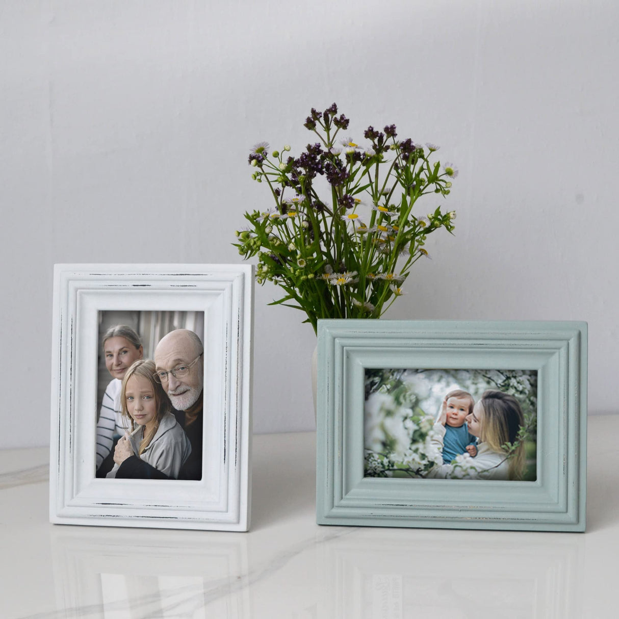 Buecasa Rustic 4x6 Inches Wooden Picture Frame Pack of 2 Vintage Cyan and White in Gift Box - Distressed Wood High Definition Glass Photo Frame Outside 6x8 Inches Buecasa