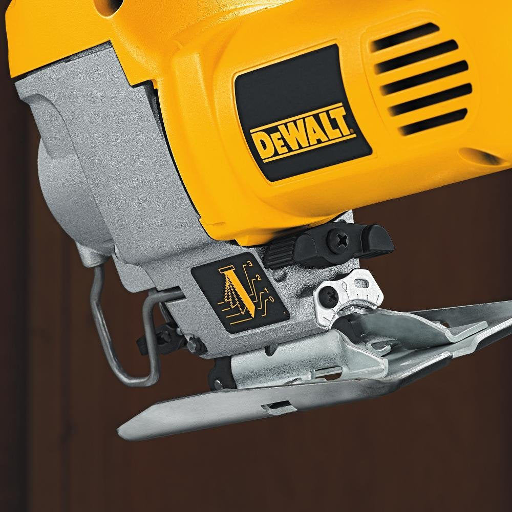 DeWalt DW317 Vs Orbital Jigsaw DEWALT