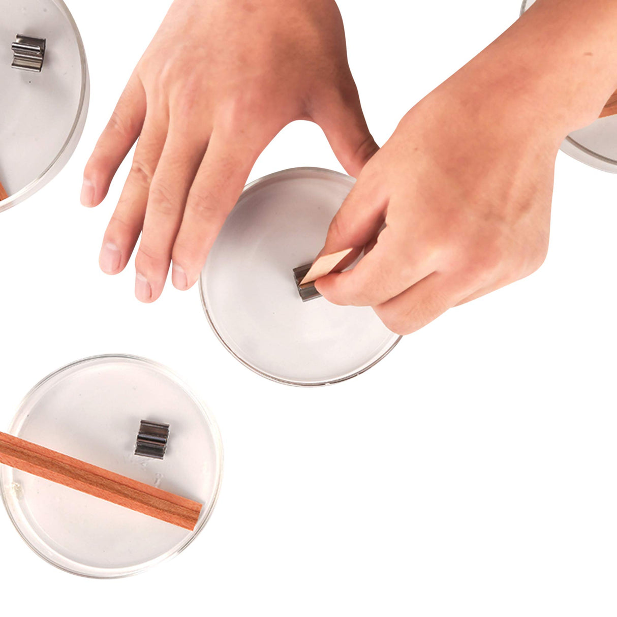 NOOR 50 Pieces Smokeless Wooden Wicks with Trimmer for Candle Making and 5.1 X 0.2 inch Booster - 5.1 X 0.5 inch Crackling Wood Wick for DIY Candles with 50pcs Metal Clips NOOR