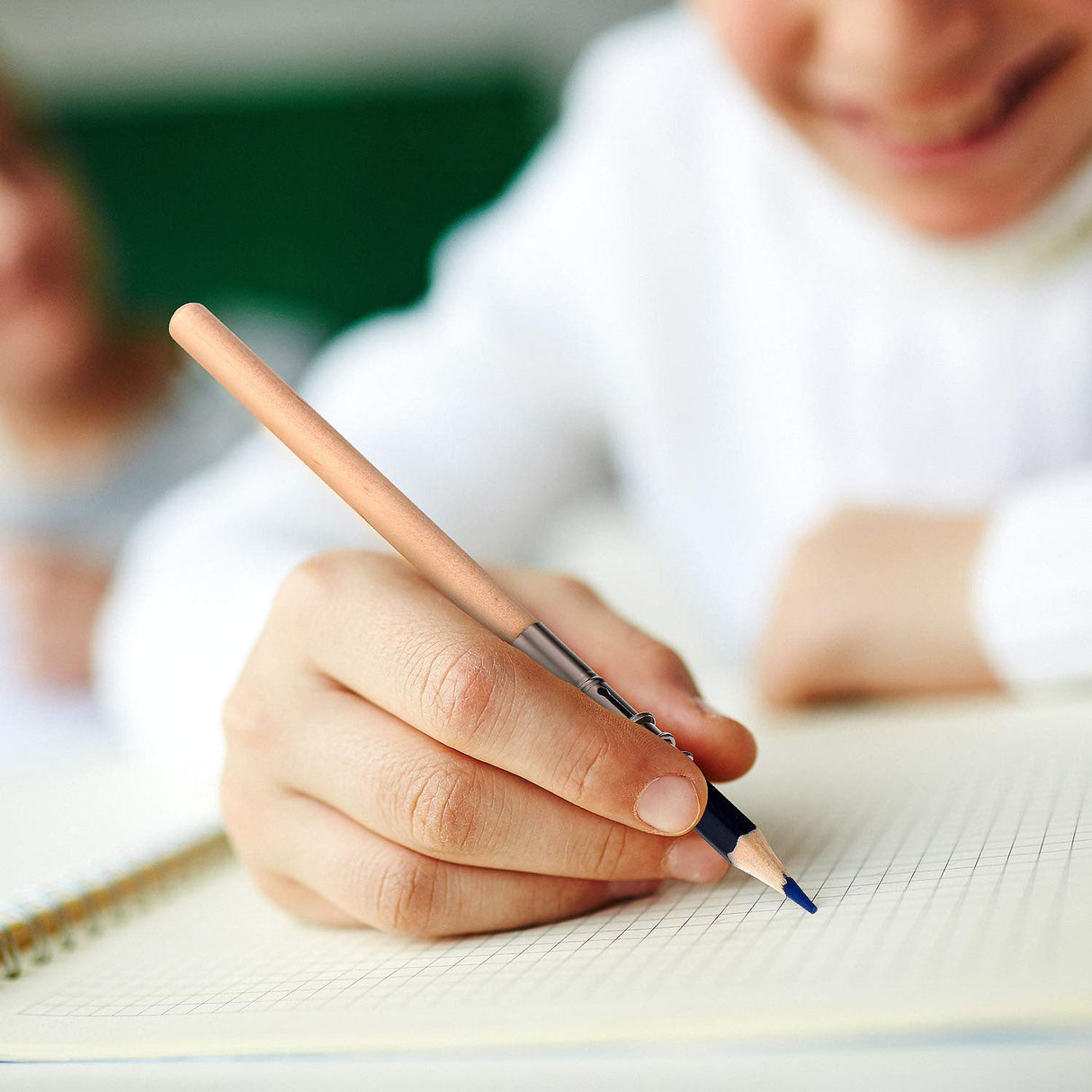 Chinco 12 Pieces Wooden Pencil Extenders Art Pencil Lengthener Crayon Extension with Aluminum Handle for School Office Supplies Chinco