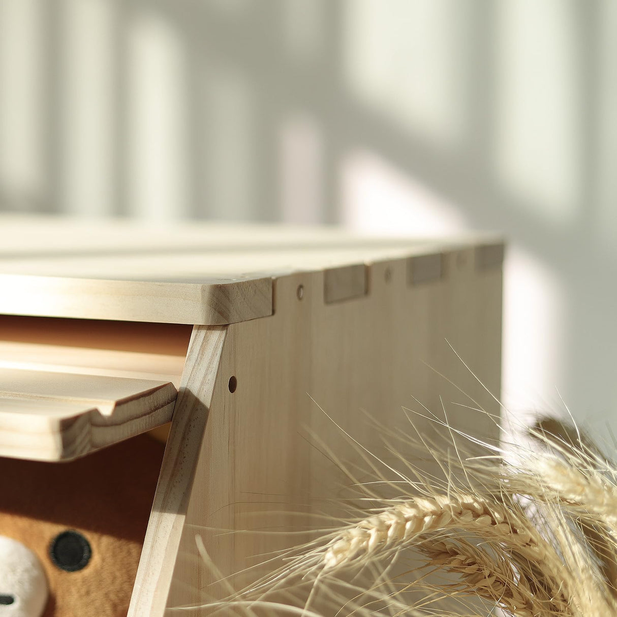 unununu Wooden Storage Small Toy Box with Lid,Stackable Solid Wood Organizer Chest,Entryway Storage Bin,Clothes Storage,Nightstand.for Bedroom,Playroom,Living Room.Side Flip-door,Top can Hold 300lbs unununu