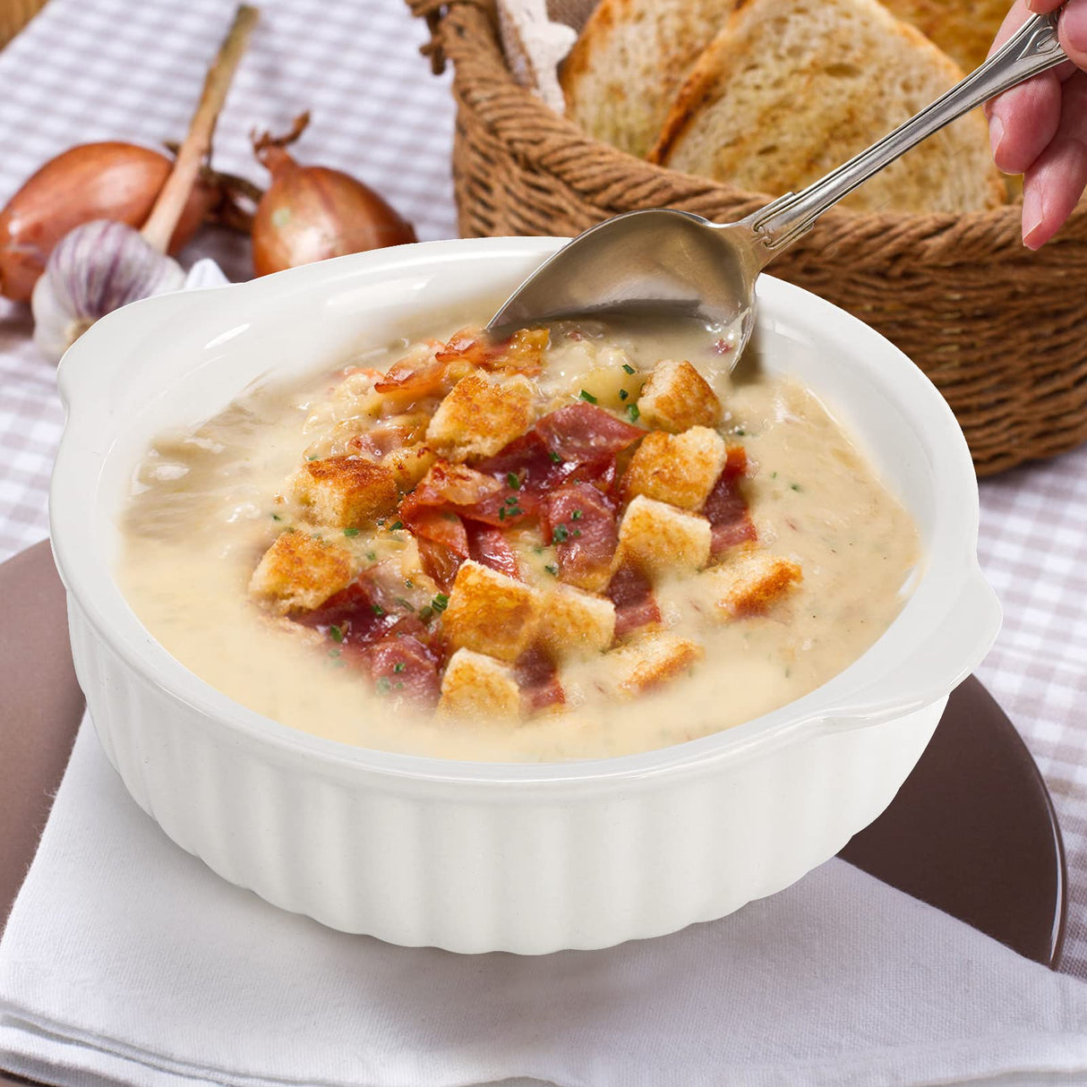 Mezchi 6 Pack Porcelain Ramekins with Handles, 14 Oz Ceramic Creme Brulee Souffle Baking Dishes Bowl, French Onion Soup Bowls for Ramen, Stew, Lava Cakes, Dishwasher, Oven, Microwave Safe, White Mezchi