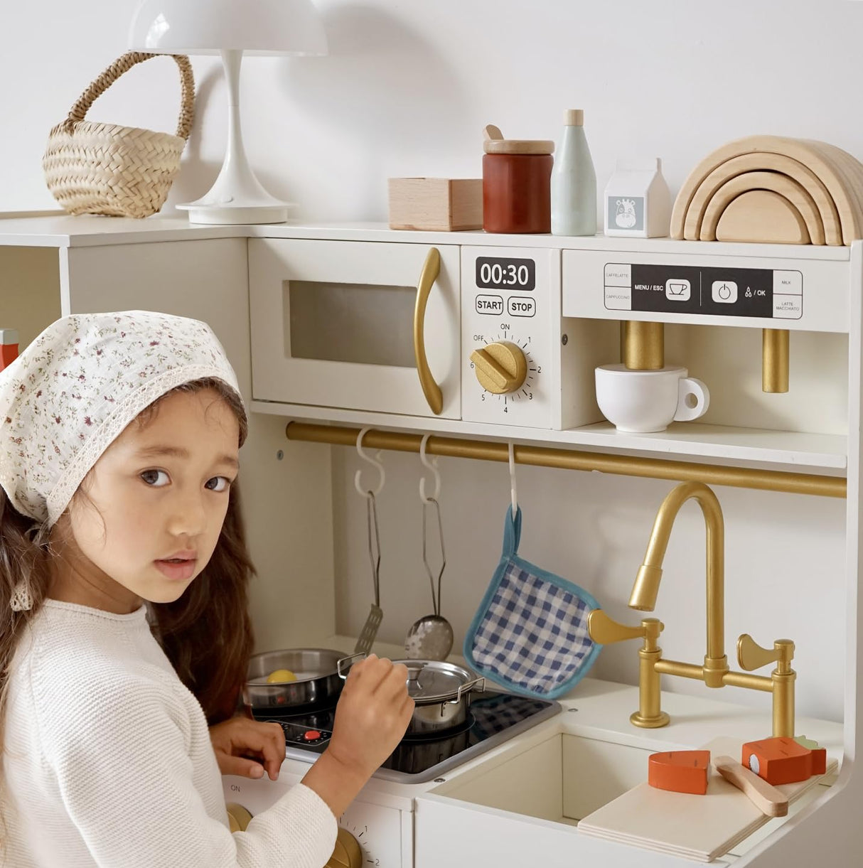 inFUNSAME Wooden Kids Play Kitchen Toy Kitchen Set with Lights and Sounds,Ice Maker,Coffee Maker and 14 Pcs Toy Food Accessories,Toddler Kitchen Playset Gifts for Boys and Girls Ages3+ inFUNSAME