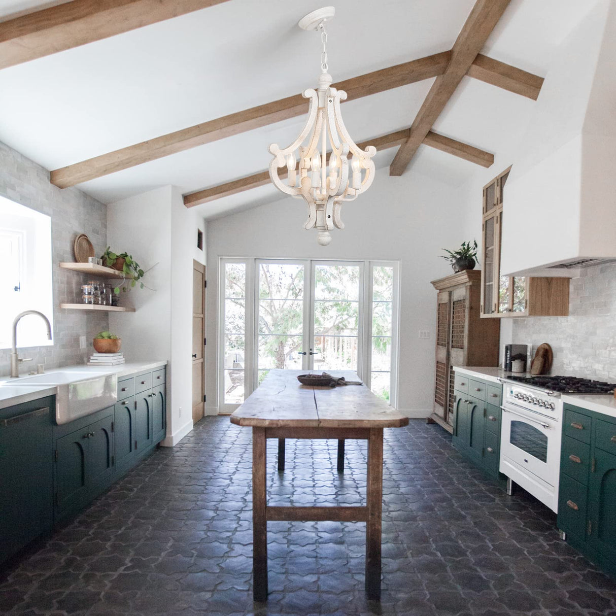 ALISADABOY Farmhouse Rustic Wood Light Fixture Distressed White Dining Room Pendant Chandelier French Country 4 Light Candle Hanging Lamp for Kitchen Island Living Room Bedroom Entryway Foyer ALISADABOY