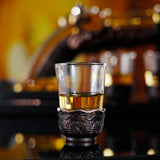 VYLPM Gun Whisky Decanter Set with 4 Shot Glasses,Cool,Unique Gifts for Men Dad Boyfriends,Liquor Gun Decanter Set A Great Addition to Home Bar,Gun Liquor Dispenser Fun Conversation Starter VYLPM