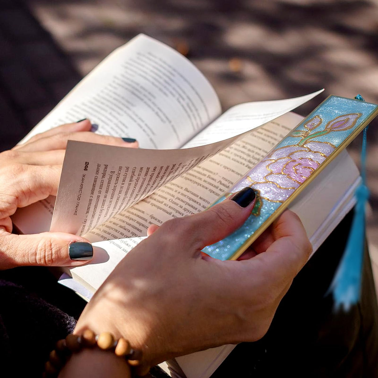 LET'S RESIN 12pcs Bookmark Bezels for Resin with Tassels, UV Resin Molds for DIY Bookmarks(6 Flowers and 6 Blank Frames), Metal Bookmark Bezels Bulk for Craft Supplies, Birthday Gifts, Custom LET'S RESIN