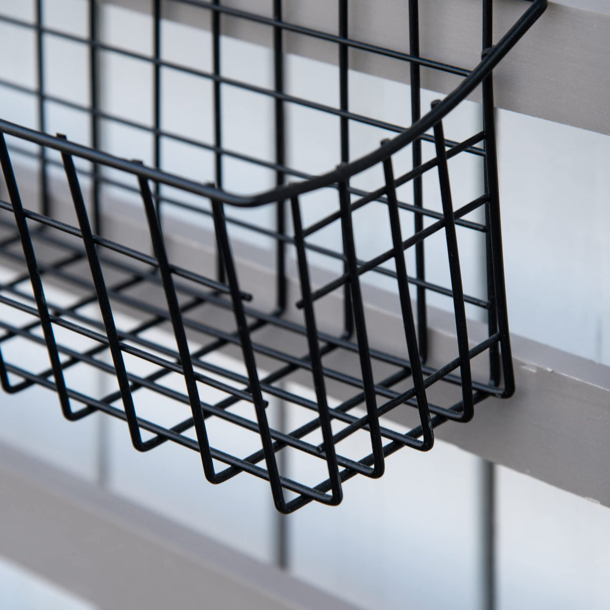 Outsunny Potting Bench Table, Garden Work Bench, Workstation with Metal Sieve Screen, Removable Sink, Additional Hooks and Baskets for Patio, Courtyards, Balcony, Grey Outsunny