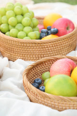 HITOMEN Handmade Rattan Bread Baskets Round Wicker Fruit Serving Storage Bowls, Natural Woven Decorative Kitchen Counter Organizing (Honey Brown) M-9.1" HITOMEN