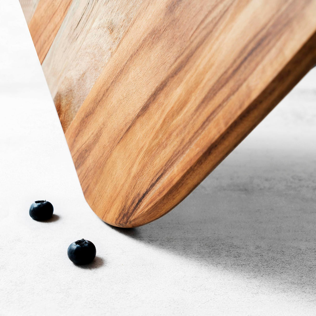 Acacia Wooden Cutting Board,JF JAMES.F Heavy Duty Wood Chopping Boards with Hang Hole, Thick Reversible Cutting Boards Serving Tray for Kitchen, Meat JF JAMES.F