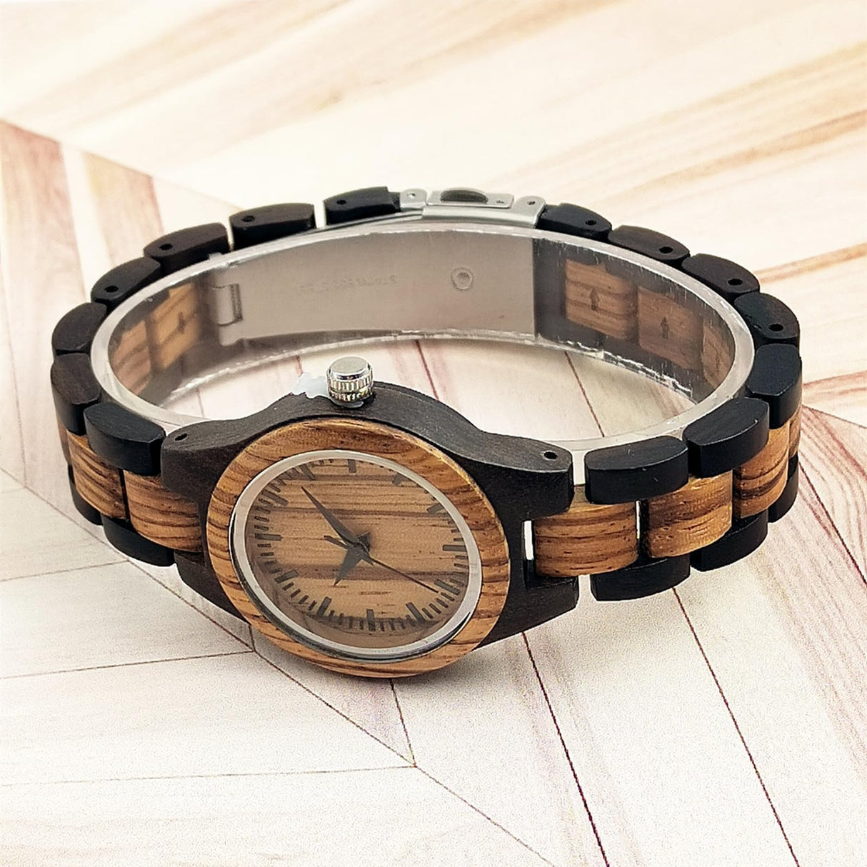 MISHIKG Women's Wooden Watch Lightweight Analog Handmade Quartz Wood Watches Brown Dial Adjusted Band with Extra Links MISHIKG