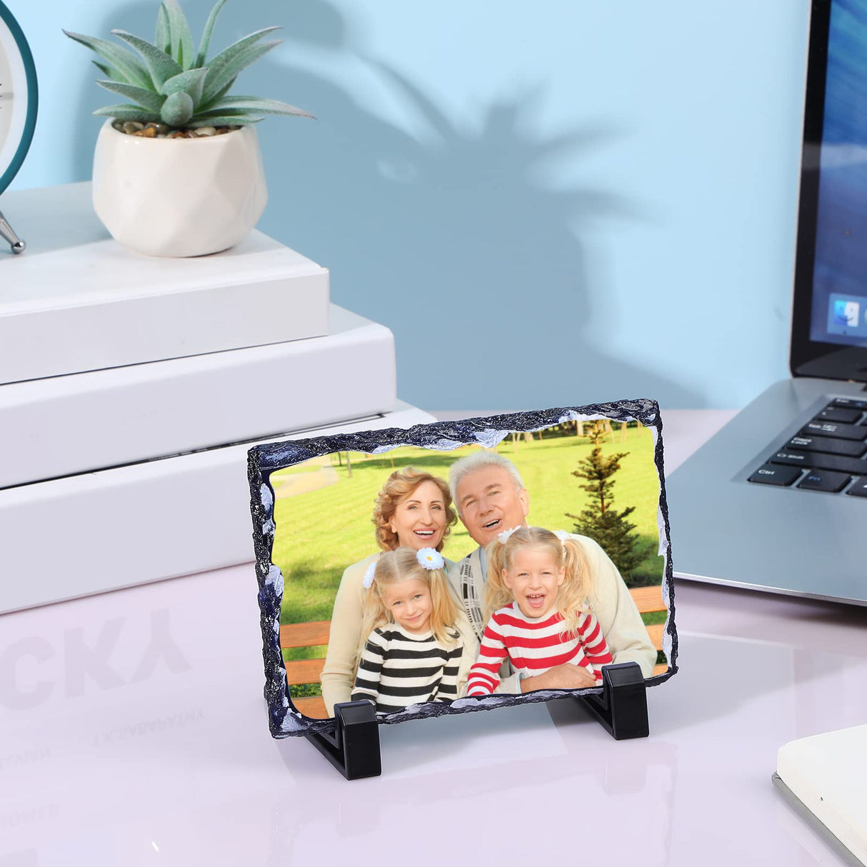 Sabary 18 Pcs Sublimation Blank Slate Rock Stone Bulk Xmas Photo Picture Frames Commercial Plaque with Display Stand Decoration for Desktop Souvenir Christmas DIY Gift(6 x 4 Inch) Sabary