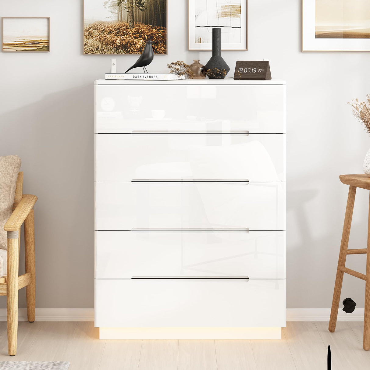 Homsee Tall 5 Drawer Dresser with LED Light, Modern Storage Dresser Chest of Drawers with High Gloss Surface for Bedroom, White (31.5”W x 15.7”D x 42.6”H) Homsee