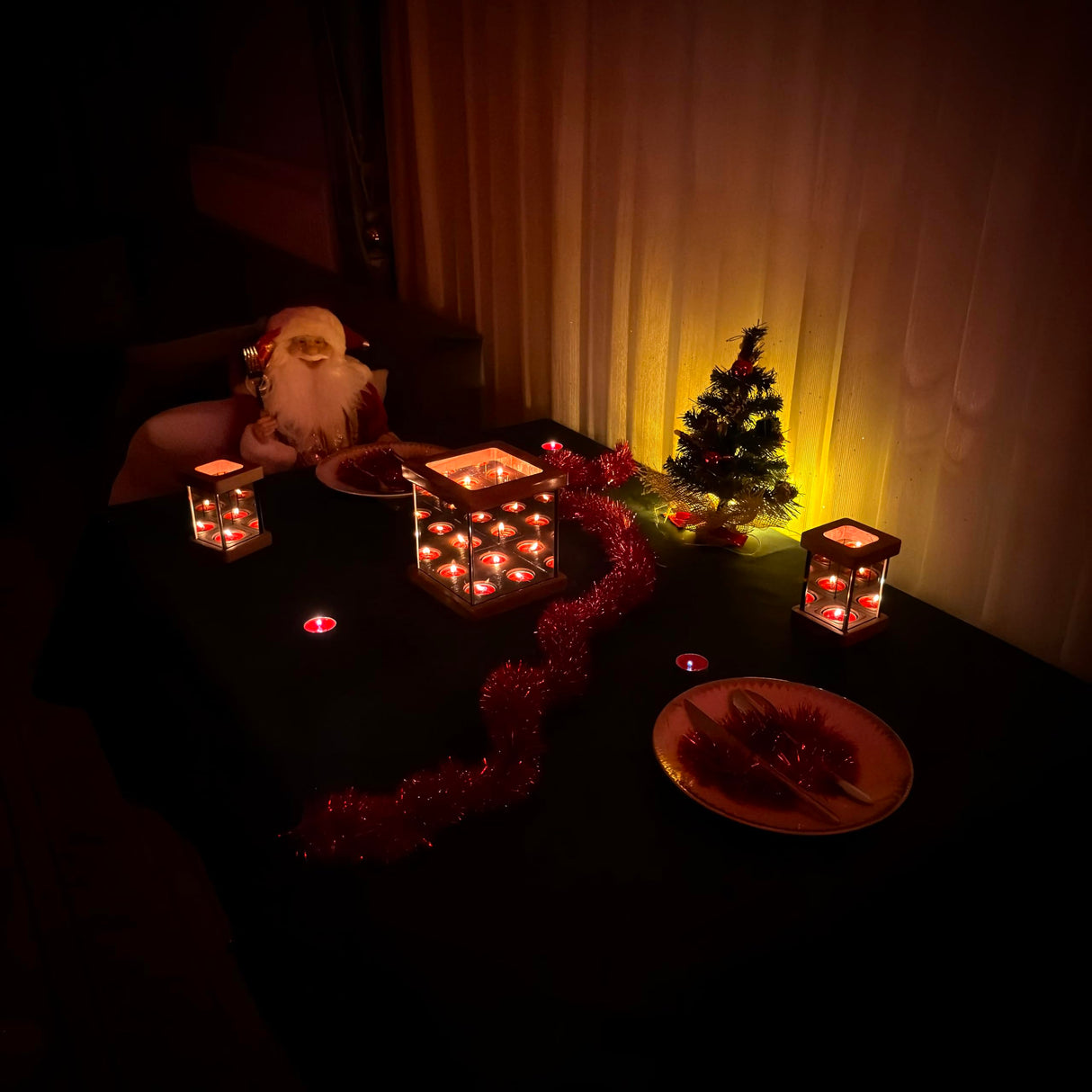 Wooden Infinity Mirror Candle Holder, Glass Tea Light Holder, Square Glass Box Candle Holder, Reflective Mirror Effect, Table, Infinity Cube, Gifts for Wife, Wedding Registry, Christmas, Thanksgiving Ashel Art