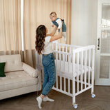 Flwrgirl Baby Bassinets Bedside Sleeper - Pine Wood Bassinet Bedside Sleeper,6 Heights Bedside Bassinet for Baby,Co Sleeper for Baby in Bed with Mattress,Baby Bedside Bassinet Crib,White Flwrgirl