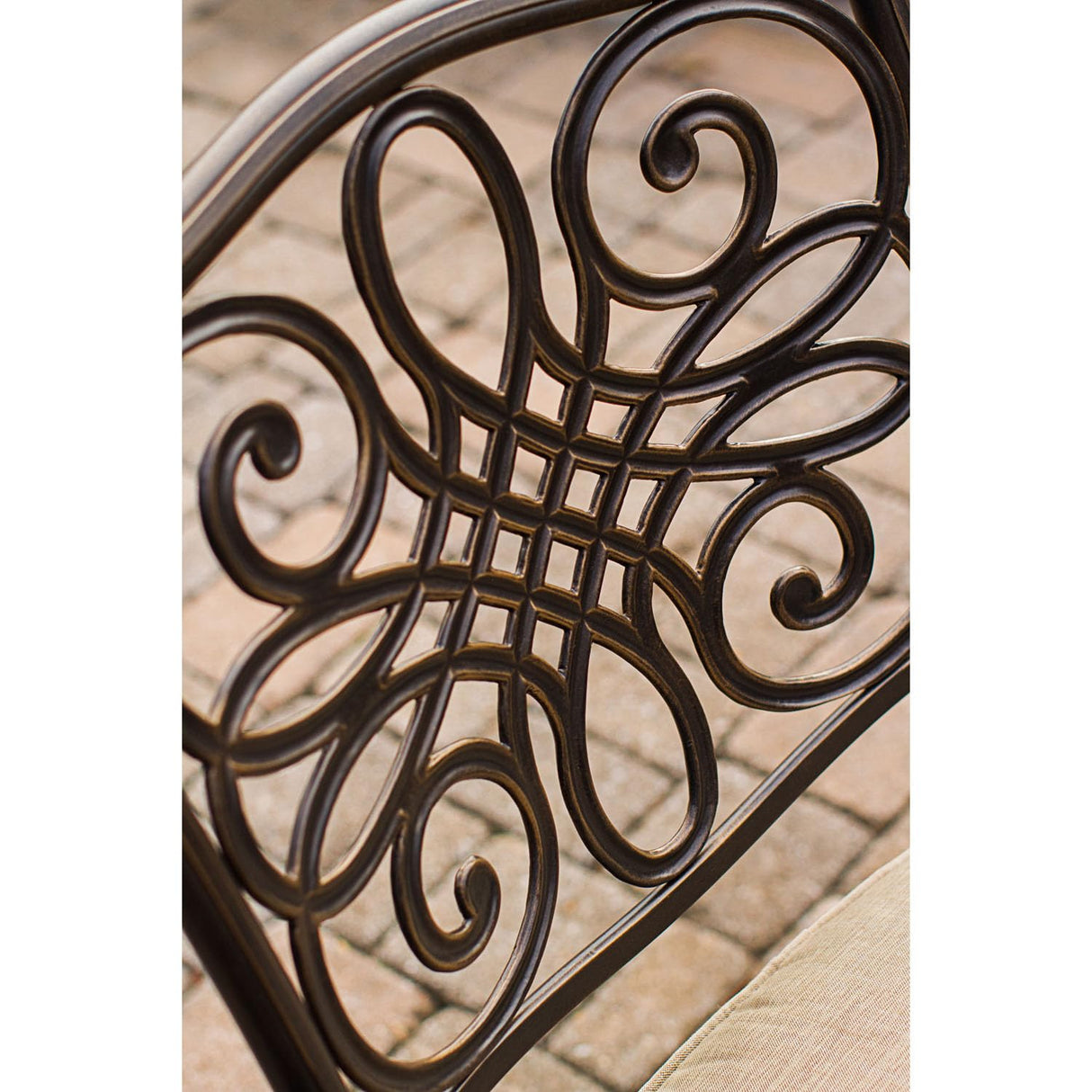 Hanover Traditions 9-Piece Outdoor Dining Set with Tan Cushions, 8 Swivel Rockers and Tempered Glass Square Dining Table, All-Weather, Rust-Resistant Aluminum Patio Dining Set for 8 Hanover