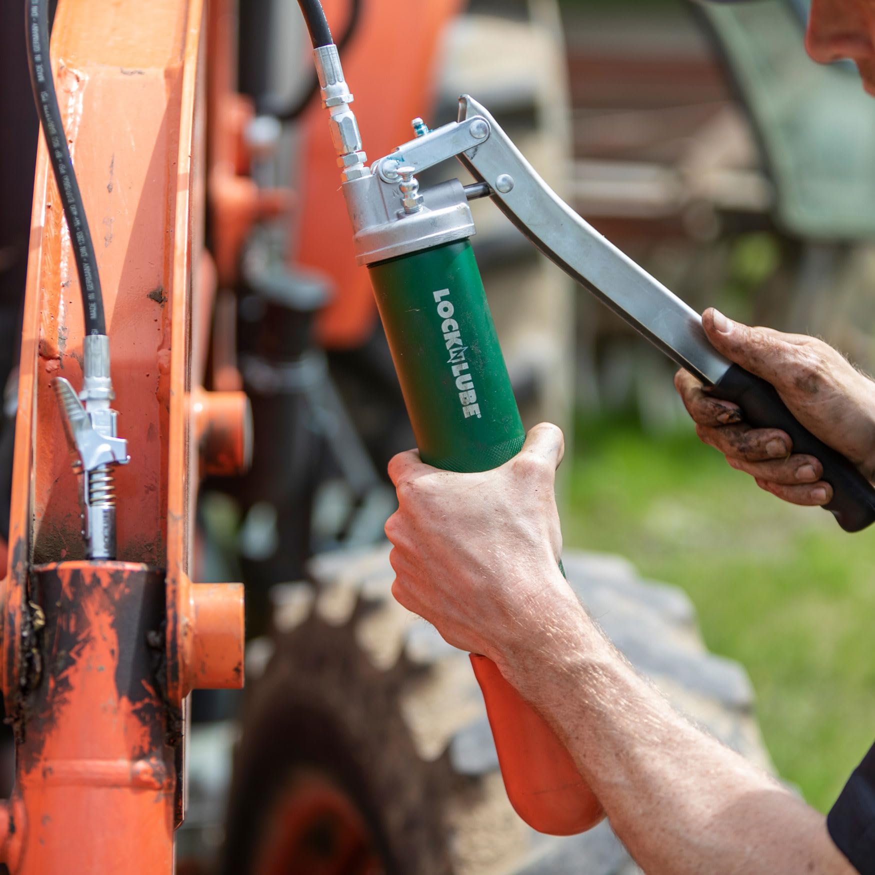 LockNLube Lever Grip Grease Gun - WoodArtSupply