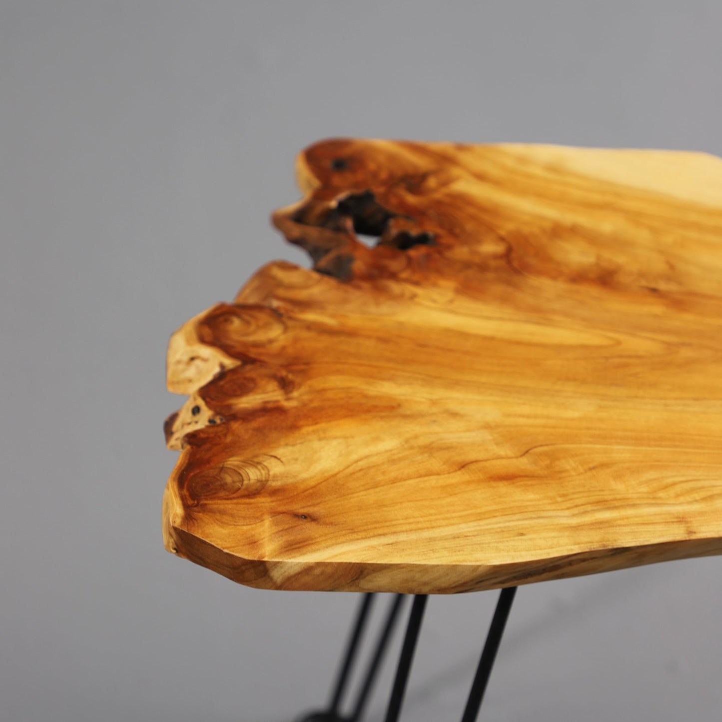 [PJ Collection] Live Edge Coffee Table, Small Coffee Table, Foldable Lightweight Side Table, Natural Wood Coffee Table, Live Edge Table, Handcrafted, No Assembly Needed - WoodArtSupply