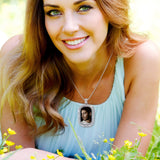 Junkin 24 Pcs Sublimation Rhinestone Trays Pendant Set, Including 6 Double Sided Blank Rhinestone Bezel Trays, 6 Pcs Thick Chains with 12 Sublimation Discs for Making (Black, Silver) Junkin