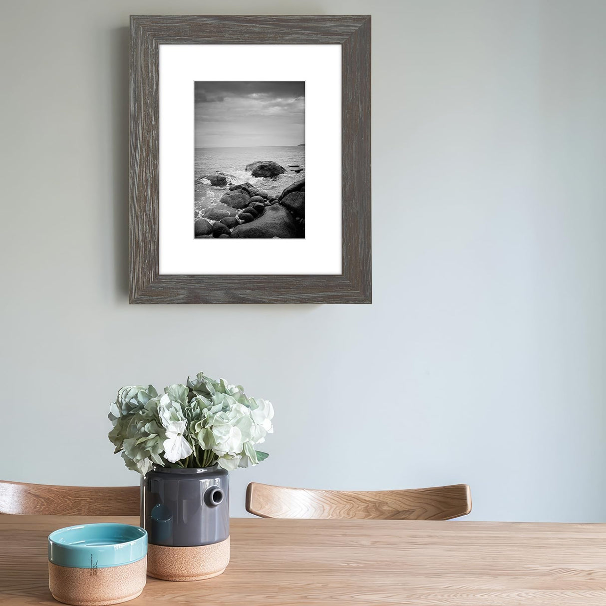 DUCIHBA 8 x 10 inch Rurstic Farmhouse Picture Frames, Tabletop Display or Wall Mount Vertically or Horizontally, Distressed Barn Wood, Real Glass Photo Frame with Mat 5 x 7 inch, Grey DUCIHBA