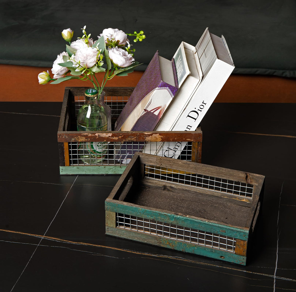 TIMRIS Set of 2 Rustic Wooden Countertop Baskets, Farmhouse Distressed Nesting Boxes, Small Decorative Wooden Storage Crates, Reclaimed Wood Organizer Baskets with Wire Mesh (Random) TIMRIS
