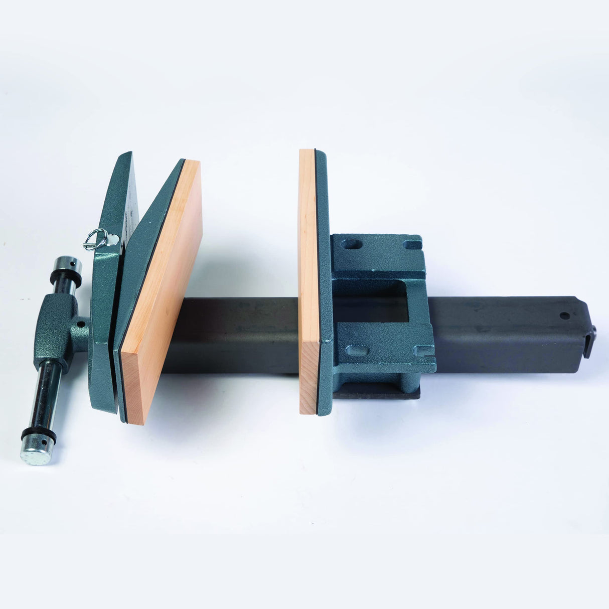 Wilton Woodworking Vise, 4" x 10" Jaw, 13" Max Jaw Opening, Rapid-Action (Model 79A) Wilton