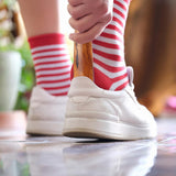 Piriuuo Wood Shoehorn, 6" Short Handle Shoe Horn with Leather Lanyard Non Slip Shoe Lifter Lazy Shoes Aid Tool Easy Wear Helper Shoehorns for Seniors Pregnancy Men Women Kids Piriuuo