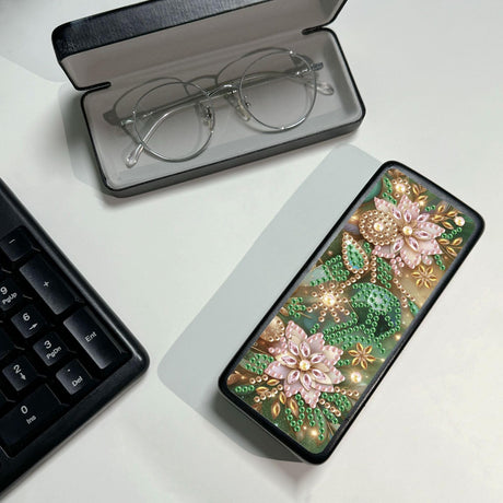 DoxQcs DIY Diamond Art Painting Glasses Storage Box, 5D Gem Art Paint by Diamonds Dots Eyeglass Case Organizer, for Women Man-Pink Flower DoxQcs