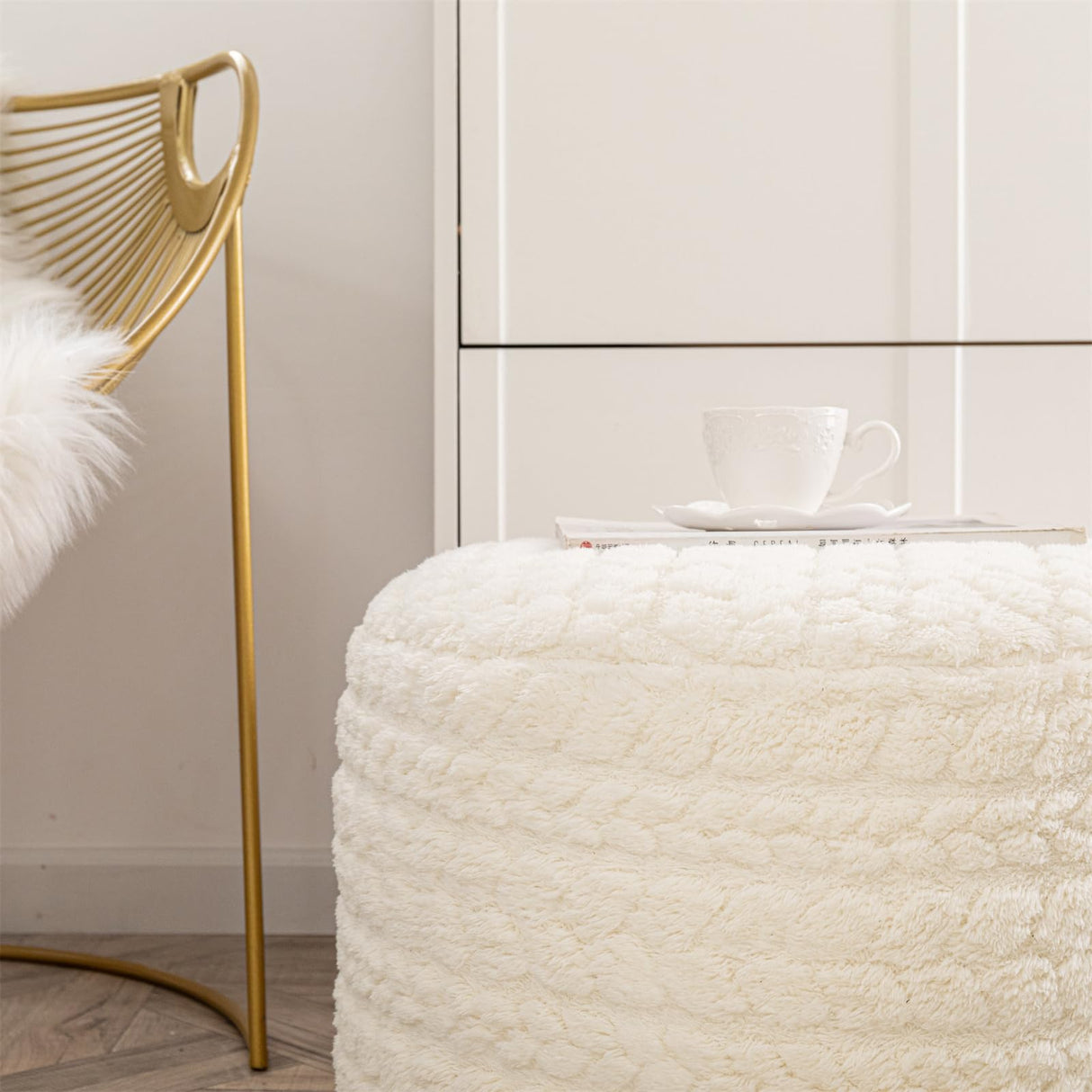 Round Pouf Ottoman 20 x 20 x 14 Inches Boho Poof Home Decor Floor Pouffe Ottoman Foot Rest for Couch Sofa Bean Bag Chairs Living Room Bedroom Cream Poofieotto