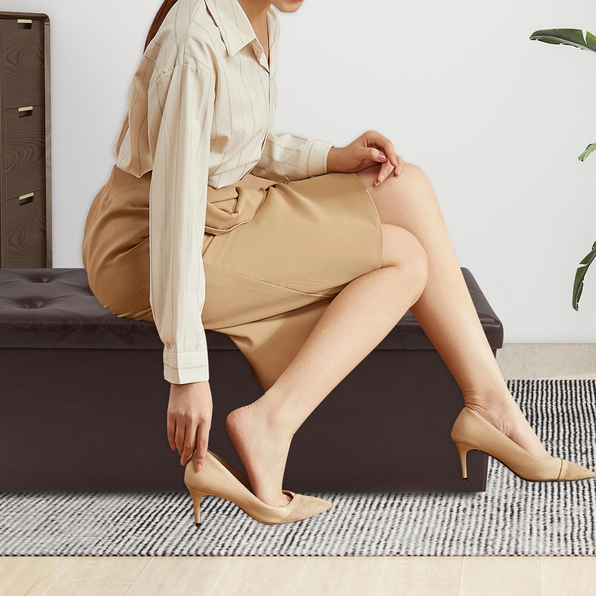 GLAXYFUR Storage Ottoman Bench, 43 Inches Folding Ottoman with 2 Dividers, PU Leather Foot Rest, End of Bed Bench, Storage Chest for Living Room, Bedroom and Entryway, Brown GLAXYFUR