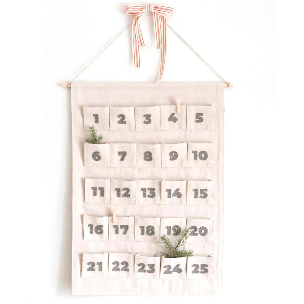 Barcelonetta | Canvas Fabric | Cotton Duck | Heavy | Natural 10oz | 62'' Wide | Arts & Crafts, Backings, Covers, Placemats (1 Yard) Barcelonetta