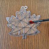 Winlyn 24 Sets Fall Leaf Suncatchers Ornaments Decorations DIY Window Paint Art Suncatchers Craft Kits Autumn Maple Leaf Sun Catchers for Kids Classroom Thanksgiving Harvest Party Art Project Winlyn