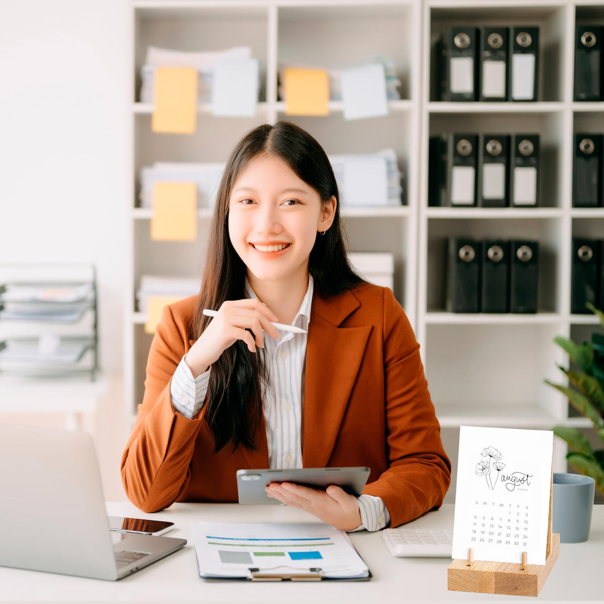 Plate Stand for Display - Adjustable 6x4 Inches Wooden Easel Stand, Picture Frame Holder, Decorative Tabletop Display Stand for Plates, Books, Photos, Posters & Menus by Demigo Demigo