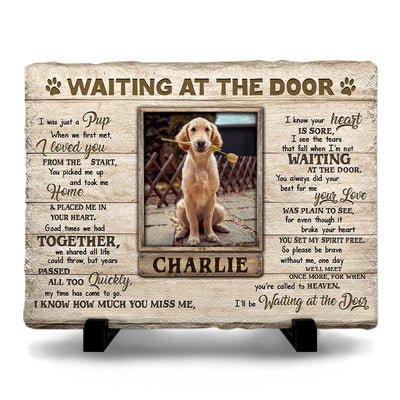 Kilyhome Personalized Dog Memorial Stone Plaque - Waiting at The Door, Sympathy Gift for Pet Lovers, Changing Colorful Background to Paint Loving Memory, Ideal Cat Mom Gifts