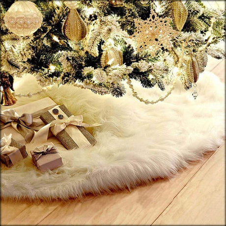 AOGU 48 Inch Faux Fur Christmas Tree Skirt White Plush Skirt for Merry Christmas Party Christmas Tree Decoration AOGU