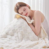 NEWCOSPLAY Super Soft Throw Blanket Ivory Premium Silky Flannel Fleece 3D Checkered Lightweight Bed Blanket All Season Use (Ivory Checkered, Throw(50"x70")) NEWCOSPLAY