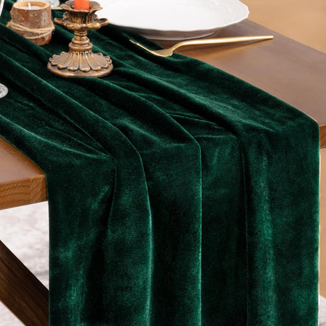 Socomi Green Velvet Table Runner Christmas Cloth Decor 20 x 120 Inches 10ft Fabric Emerald Green Luxurious Thanksgiving Wedding Runner for New Year Bridal Shower Socomi