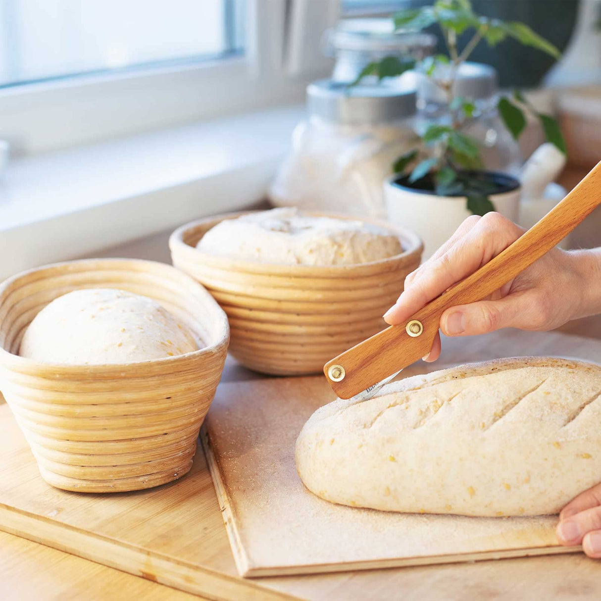 Nuanchu 4 Pcs Proofing Basket 9 Inch Round Bread Proofing Basket 10 Inch Oval Rattan Baking Bowl for Sourdough Bread Baking Home Bakers Nuanchu