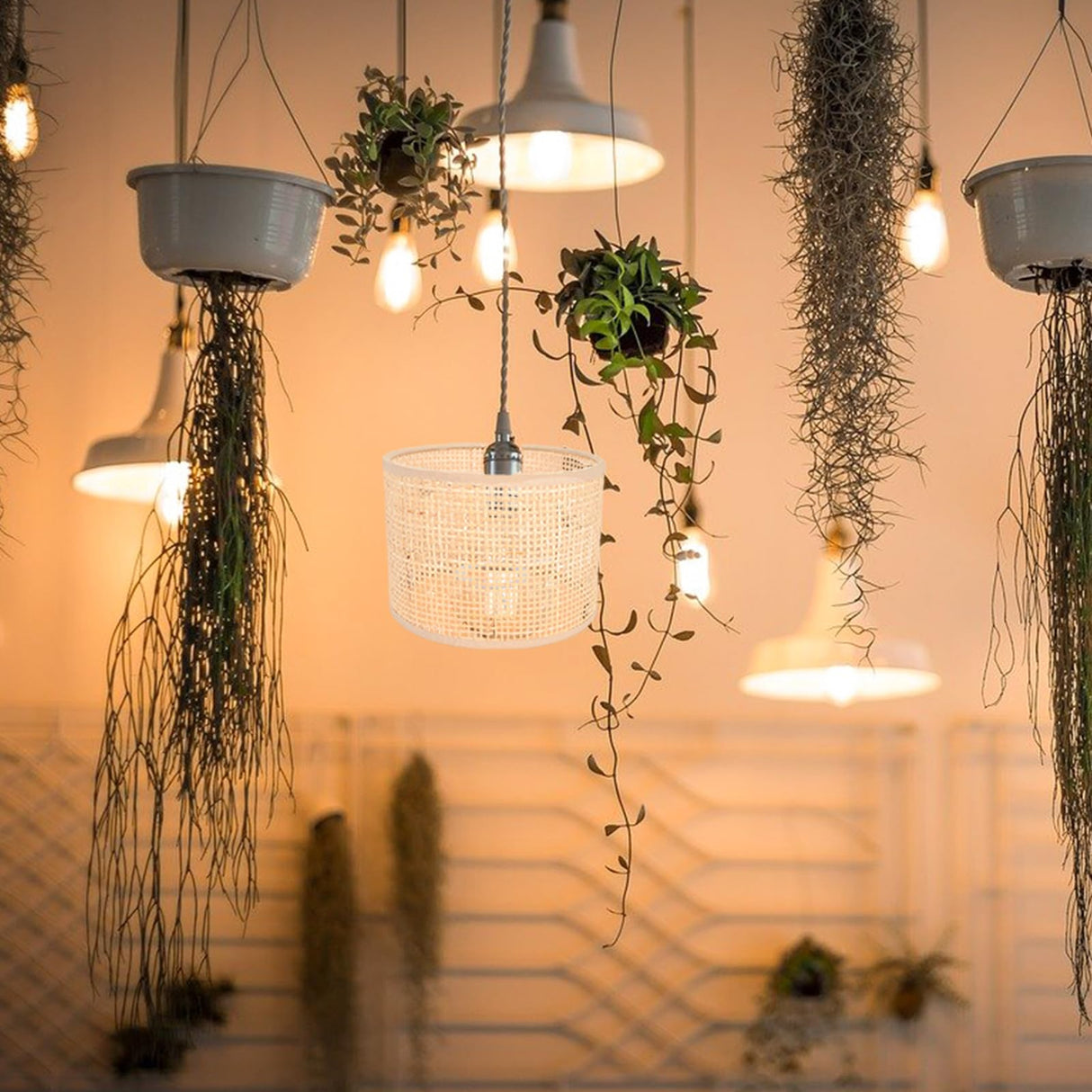 Baluue Rattan lampshade Drum lamp Shades Rattan Light Fixture Wicker lampshade Bedside lampshade lamp Victorian lamp Shade Hand Woven Rattan lamp Cover e27 Hanging Light kit Baluue